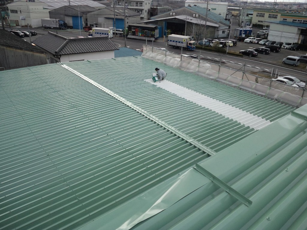 工場・倉庫の外壁塗装がもたらす3つのメリット 工場・倉庫の外壁塗装がもたらす3つのメリット